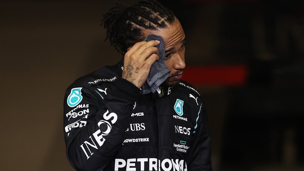 GP Abu Dhabi, Hamilton: "Abbiamo dato tutto. Congratulazioni a Max"