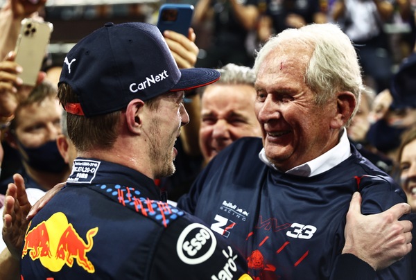 Marko al vetriolo: "In pista portiamo i migliori ingegneri, Mercedes l'avvocato"