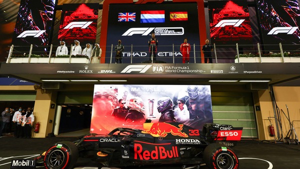 Mercedes e Red Bull: equilibrio fenomenale nel Mondiale F1 2021