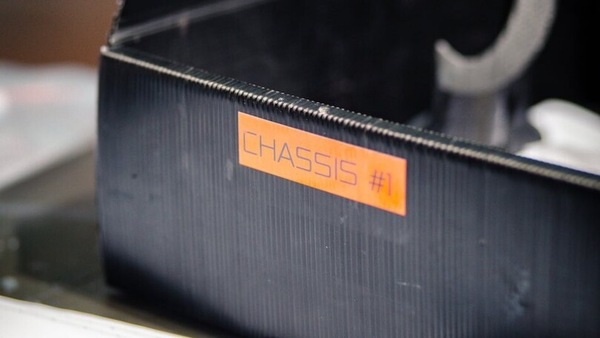 McLaren MCL36, a Woking rivelano il telaio