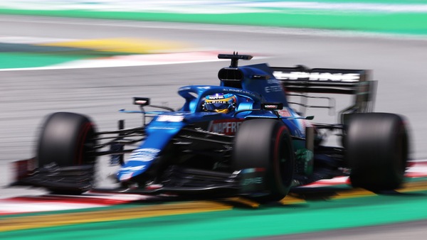 Alonso: "Per il 2022 Alpine non ha più scuse". E loda Russell e Verstappen