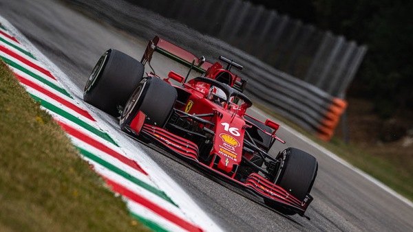 Ferrari, test a Fiorano aspettando la presentazione della 2022
