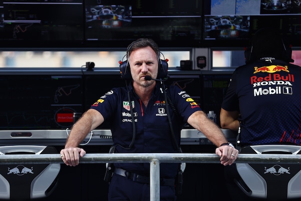 Horner: "La direzione gara avrà un supporto migliore quest'anno"