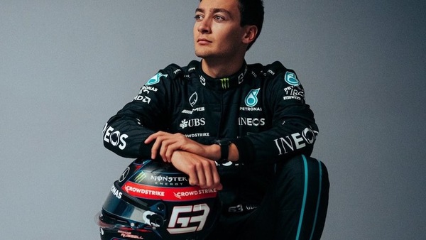 Russell, nuovo casco per "rispettare" l'abbinata Schumacher-Mercedes