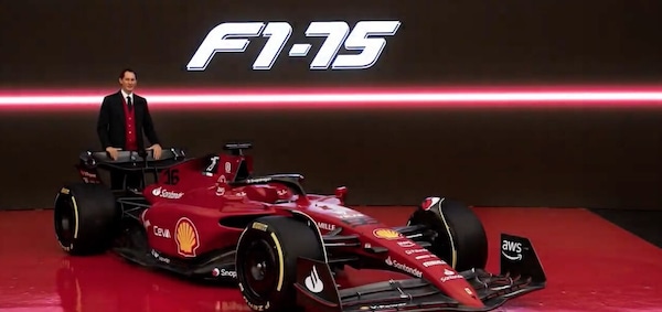 Nuova Ferrari F1-75, John Elkann: "Torneremo forti: questa vettura è una responsabilità"