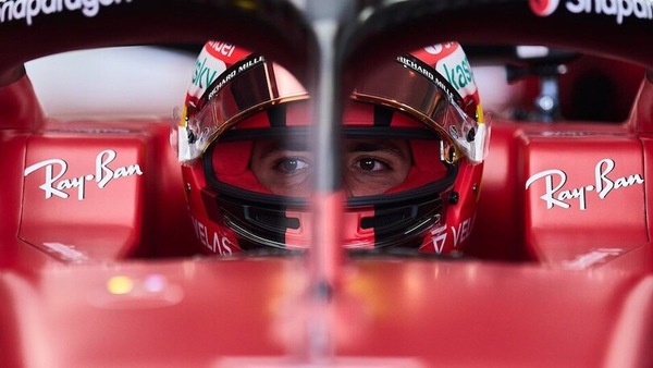 Ferrari F1-75, Sainz apre il filming day a Barcellona