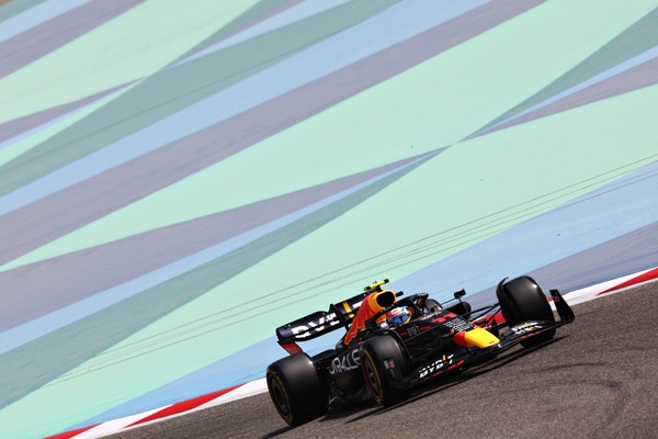 Test Bahrain, day-3, mattina: Perez in testa