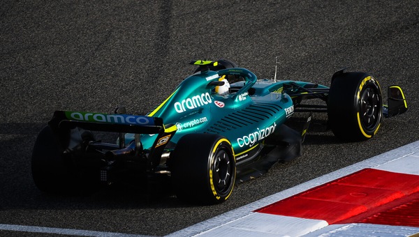 Aston Martin, tutta un'altra AMR22 in fase di sviluppo