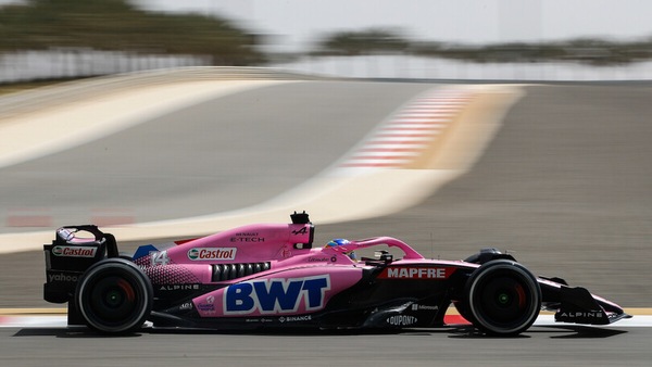 Alpine, nuove pance in Bahrain e c'è un po' di Ferrari