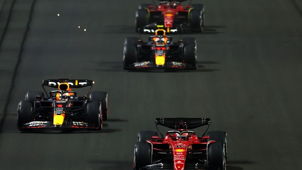 Horner: "E' sfida con Ferrari, così la strategia ha aiutato Max"