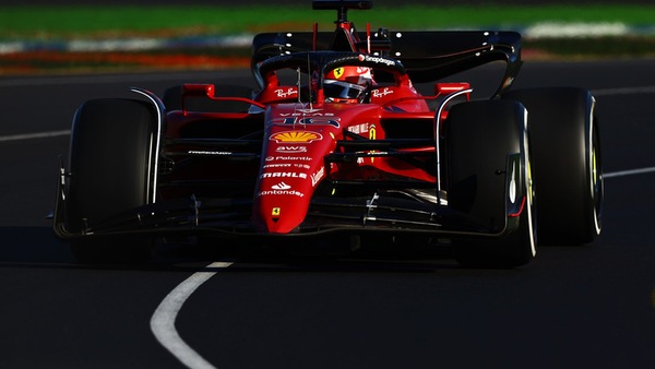 Nemmeno i saltellamenti rallentano la Ferrari F1-75