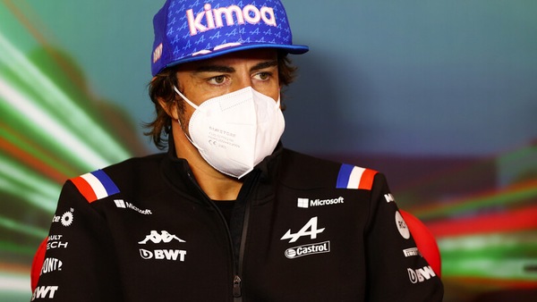 Alonso: "Aspettiamo a giudicare spettacolarità dei GP"