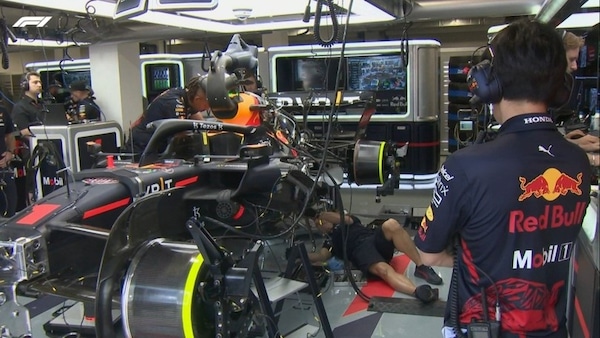 Red Bull: giornata pessima per Verstappen, per Perez sarà gara pazza