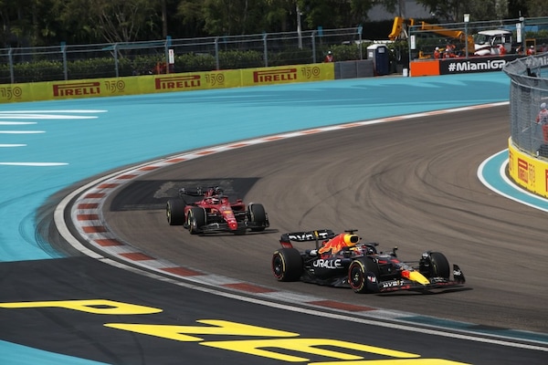 GP Miami: grande vittoria per Verstappen, battute le Ferrari di Leclerc e Sainz