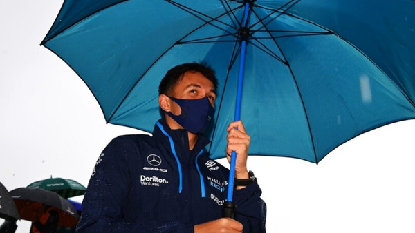 Williams, gran rimonta di Albon nel GP di "casa"