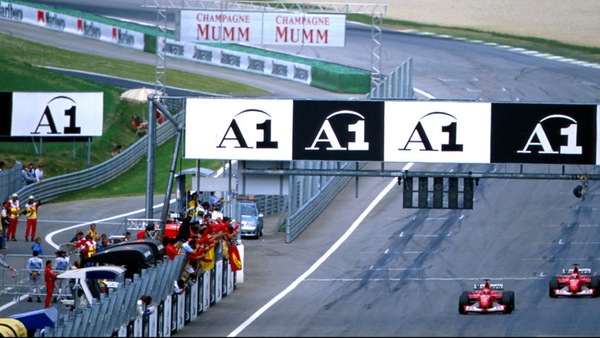 GP Austria 2002, Schumacher supera Barrichello: l'ordine di scuderia più discusso della storia