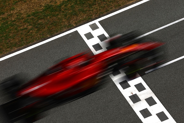 Ferrari, Mekies soddisfatto: "Gli aggiornamenti funzionano"