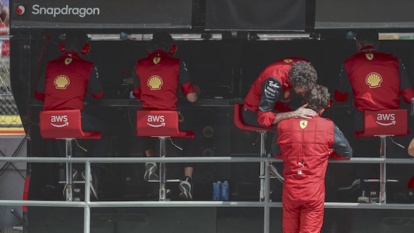 Ferrari, Leclerc appiedato dal cedimento di turbo e MGU-H