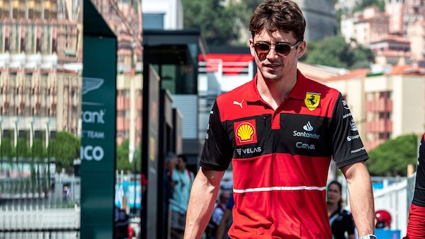 Leclerc oltre la forza Ferrari: "Spero di finire la gara"