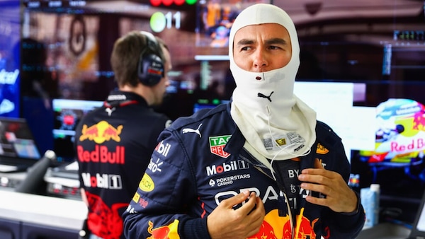 Perez, incognita GP Monaco: "La mia Red Bull è messa male dopo l'urto con Sainz"