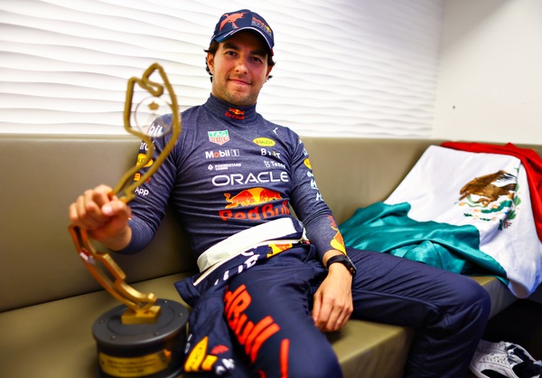 Protesta Ferrari, la FIA rigetta i ricorsi contro Verstappen e Perez