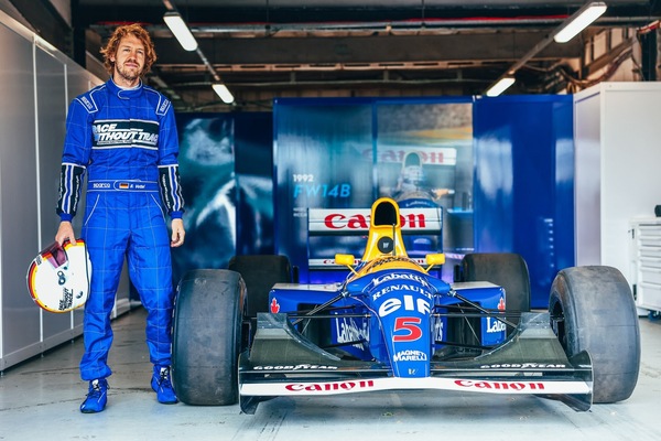 Vettel,  a Silverstone con Williams FW14B di Mansell