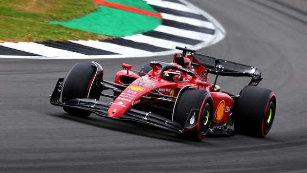 F1 GP Gran Bretagna: prima pole per Sainz, il film della qualifica