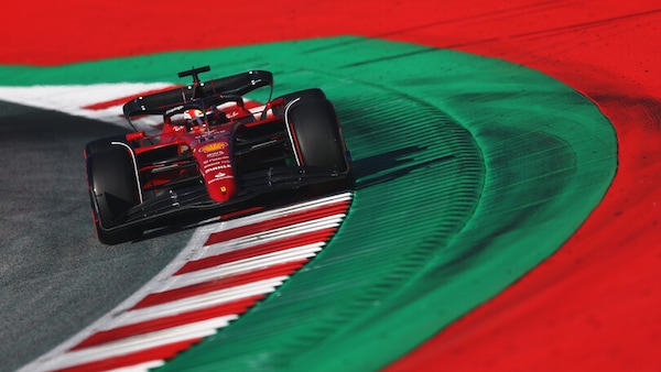 Leclerc: "Ultimi 5 GP un disastro, voglio un weekend pulito"