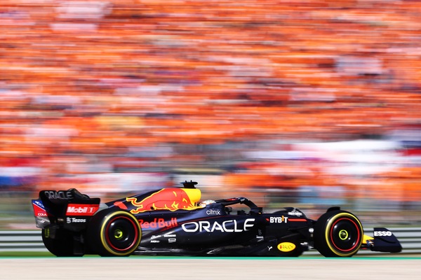 GP Austria, gara sprint: vince Verstappen davanti a Leclerc e Sainz