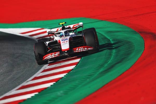 Mick Schumi: "Che sfida con Hamilton. Ero più veloce di Magnussen, ma il team..."