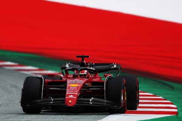 Ferrari, Mekies: “Domani gara lunga, ma abbiamo il passo per lottare”