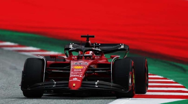 Ferrari, Mekies: “Domani gara lunga, ma abbiamo il passo per lottare”