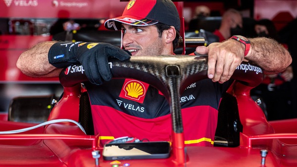 Sainz, nuovi pezzi della power unit: arriva la penalità in Francia