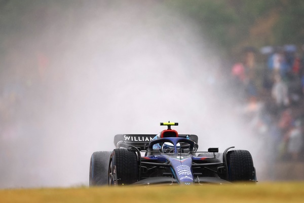 GP Ungheria, FP3: sulla pioggia svetta Latifi, Leclerc 2°