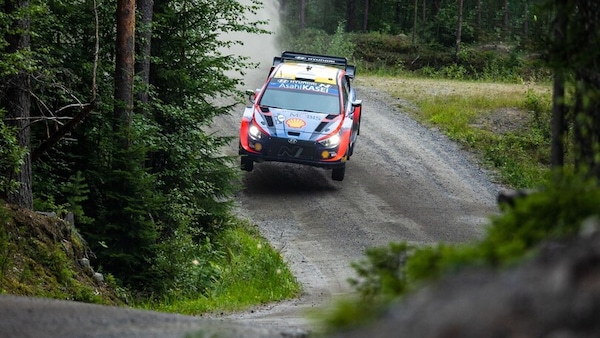 WRC, Tanak sempre leader in Finladia dopo la seconda tappa