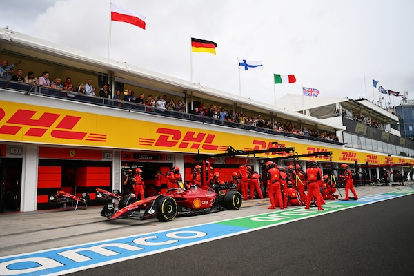 Mika Salo fa ironia sulla Ferrari: "Nelle riunioni studiano come perdere"