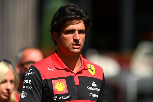 Sainz: "Sappiamo dove migliorare e la Ferrari centrerà gli obiettivi"