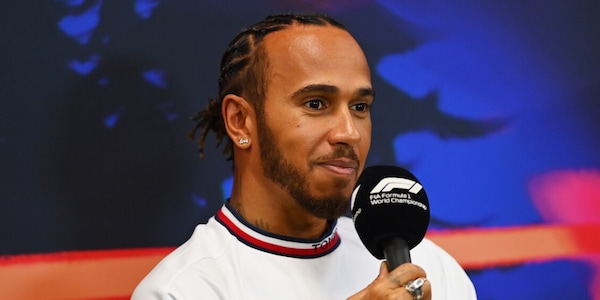 Hamilton: "La vittoria è vicina, possiamo avvicinarci a Ferrari e Red Bull"