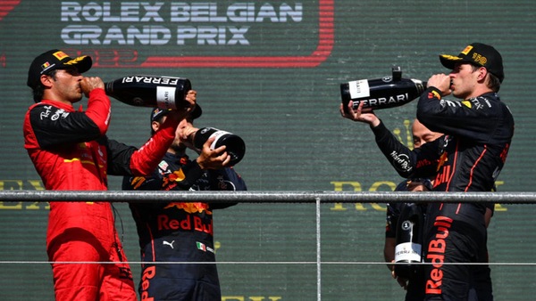 Sainz: "Degrado più elevato del normale, oggi la Ferrari non c'era proprio"