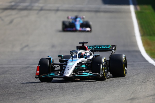 Mercedes, delusione a Spa; Hamilton: "Colpa mia l'incidente con Alonso"