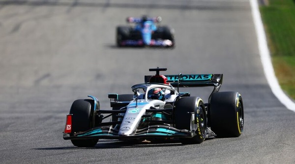 Mercedes, delusione a Spa; Hamilton: "Colpa mia l'incidente con Alonso"