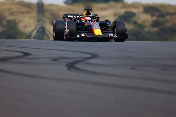 Verstappen: "Decisioni tutte giuste, vincere in casa è speciale"