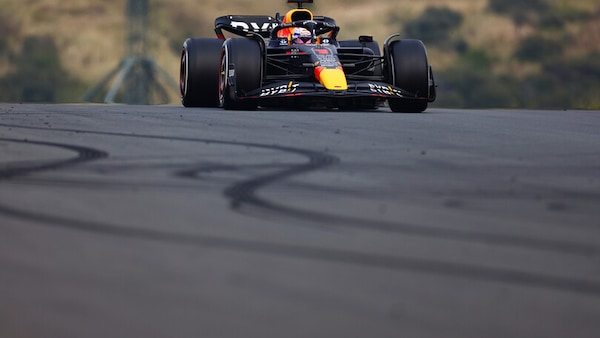 Verstappen: "Decisioni tutte giuste, vincere in casa è speciale"