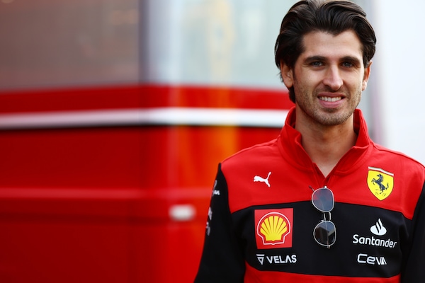 Giovinazzi, il ritorno in F1 nelle libere di Las Vegas: Max e Charles, venite a Le Mans