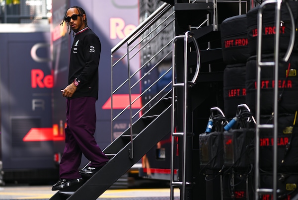Hamilton, titolo andato: non gli era mai successo con 6 GP d'anticipo