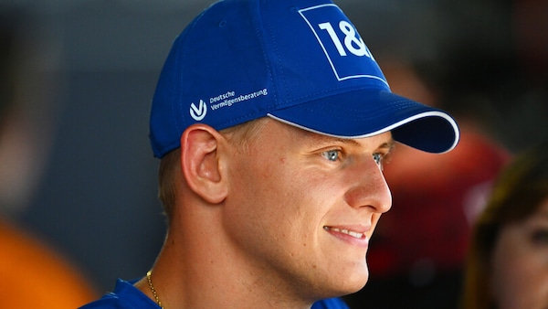 Brawn supporta Schumacher: merita di continuare in F1