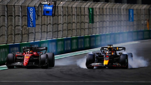 Debrief F1: Ferrari contro Red Bull, l'analisi a sei gare dalla fine