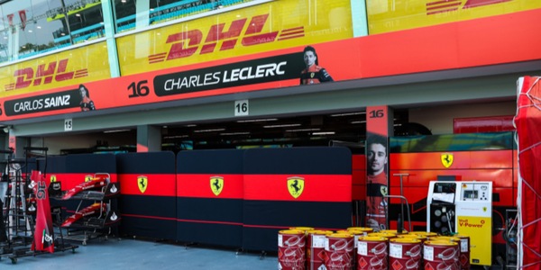 Leclerc cerca risposte sul passo gara in una Singapore favorevole