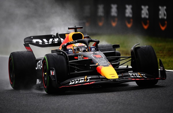 Verstappen: "Giornata poco rappresentativa, ma è sempre bello essere a Suzuka"