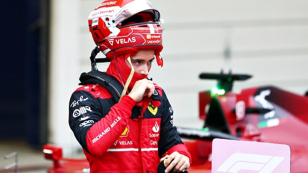 Leclerc: "Come negli ultimi GP, dopo 4 giri non c'era più passo"